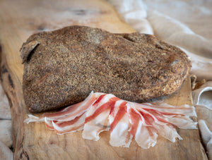 Guanciale di gola Marchigiano